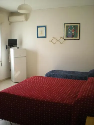 酒店 Dinosauro 切塞纳蒂科