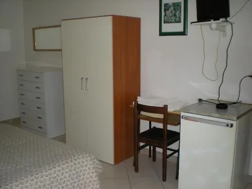 酒店 Dinosauro 切塞纳蒂科