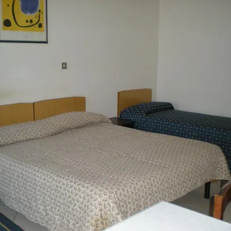 Hotel Dinosauro 2*